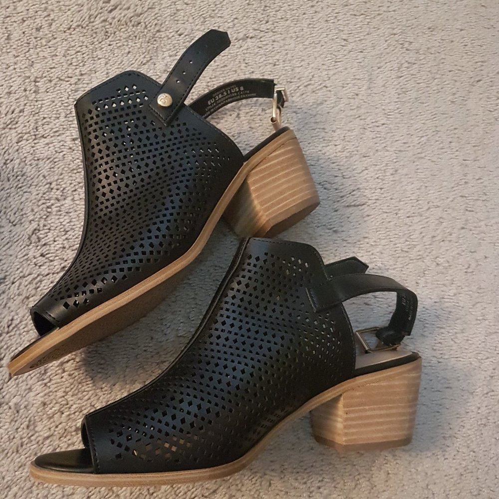 Black vegan leather shoes